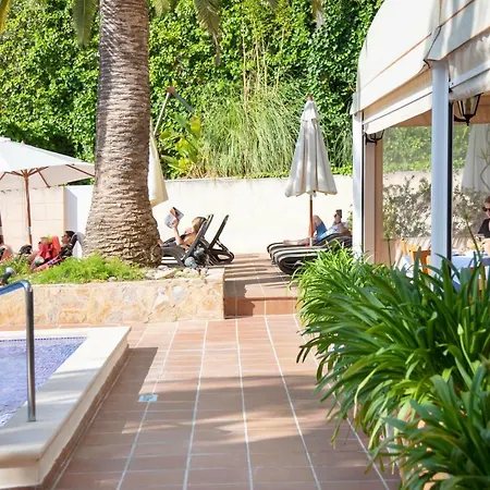 Roc Oberoy Hotel 4*